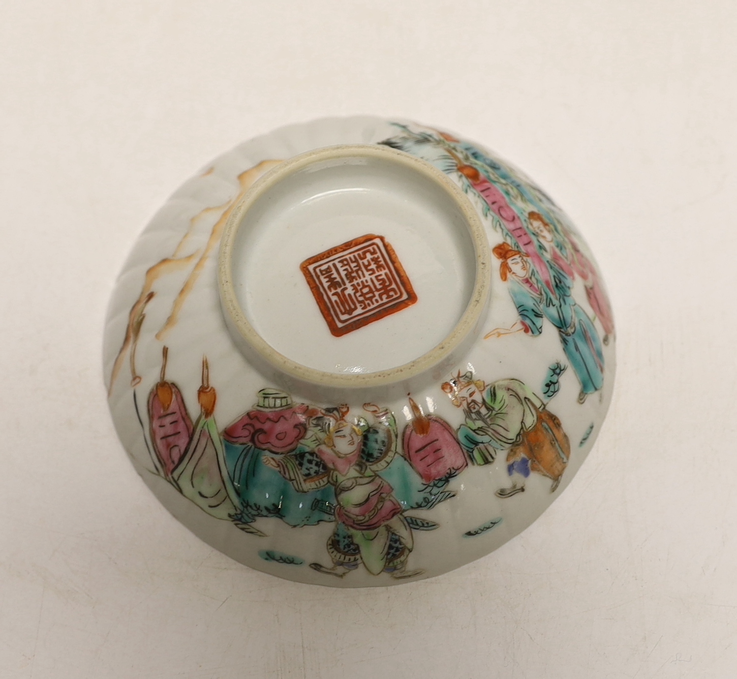 Three Chinese seals, three hardstone carvings and three pottery glazed figures and a 19th century Chinese famille rose pot, crackle glaze snuff bottle and a pedestal dish, 11.5cm
